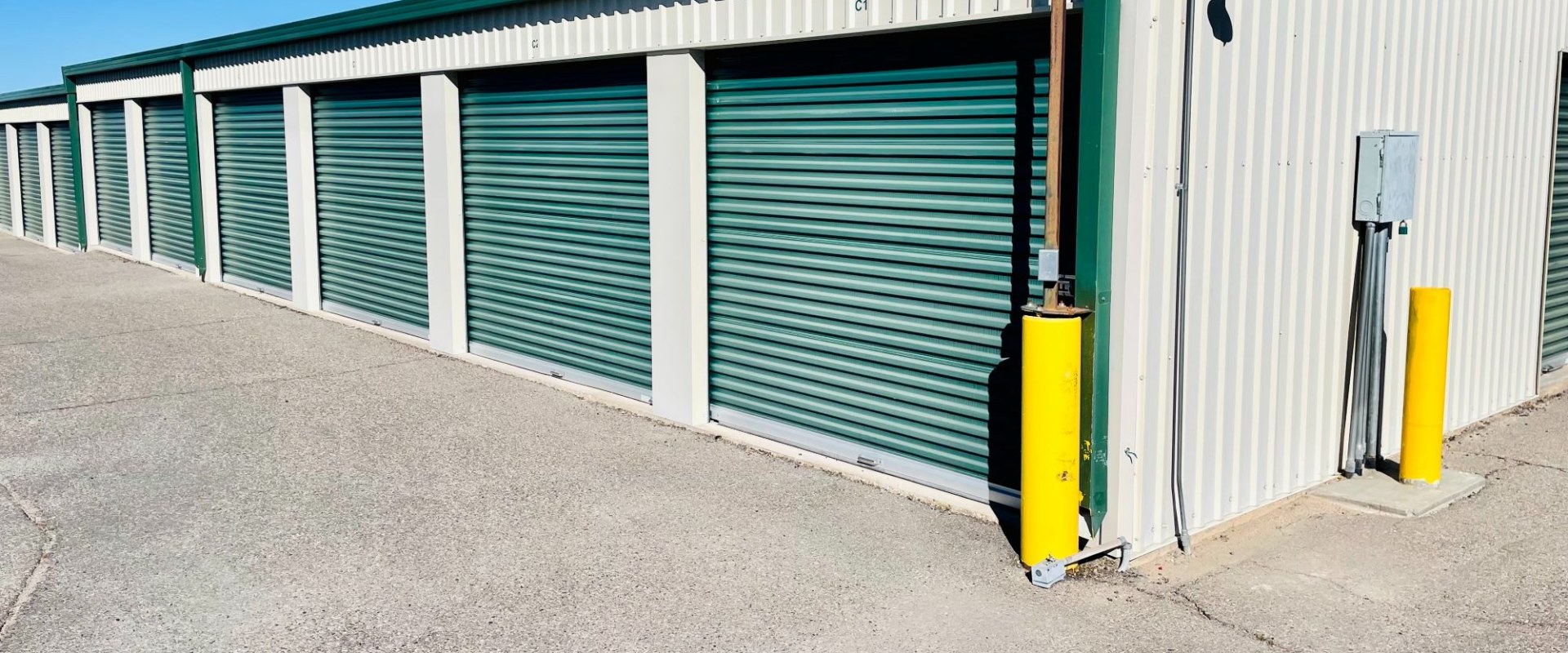 Maintaining a Consistent Temperature in Your Storage Unit: Tips and Tricks