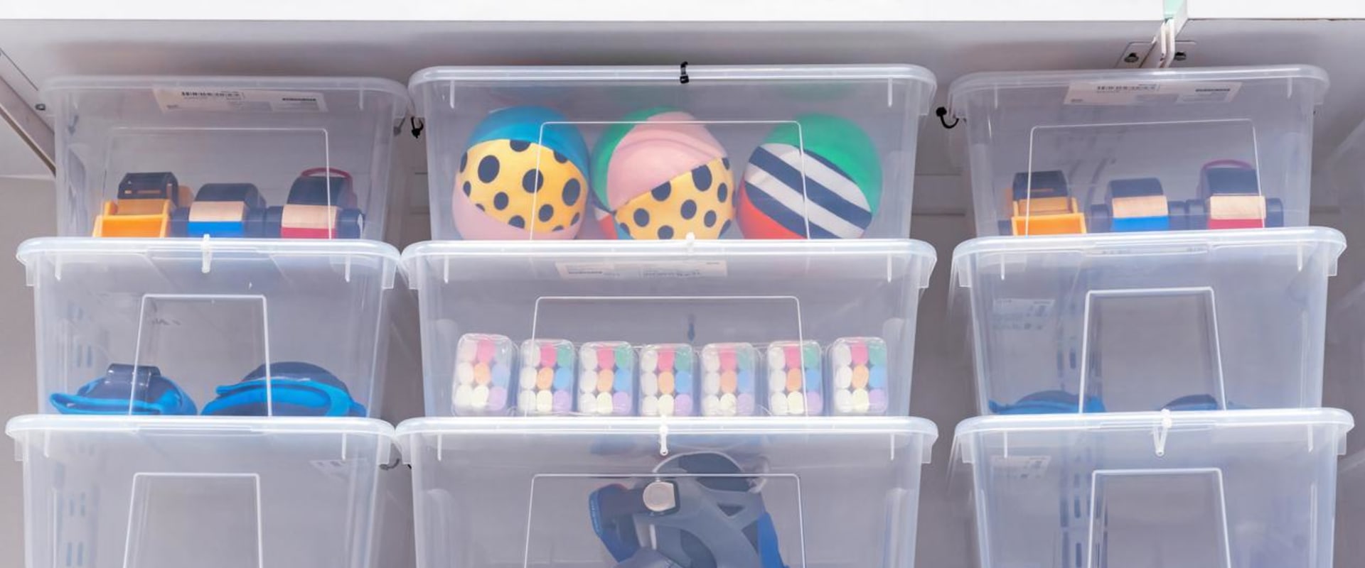 How to Pack Odd-Shaped Items for Storage: Tips and Tricks for Maximizing Space